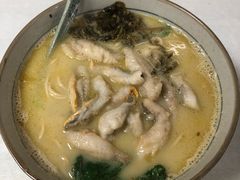 -明呈黄鱼面馆(斜土路店)