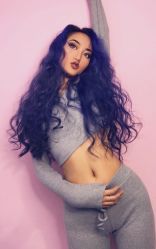 -变画·发型STUDIO