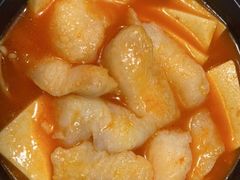 -渝是乎酸菜鱼(龙旗购物中心店)