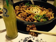 -蛙蛙叫干锅年代(簋街总店)