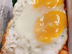 黑胡椒猪排双蛋饭-小龍鳳餐室(番禺路店)