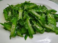 -小辣妹川味海鲜加工店(第一市场椰风巷店)