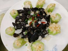 丝瓜蒸百合百合云耳-黄埔华苑酒家(黄埔店)