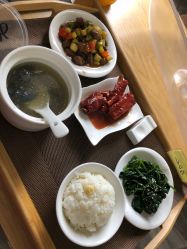 -海豚湾高端月子会所(黄浦店)