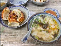 小馄饨-无名氏宵夜小摊(祝家三姐妹馄饨店)