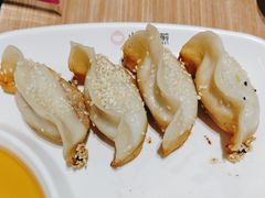 -小杨生煎(白玉兰广场店)