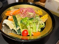 -山川小町·极番烧肉(新地假日广场店)