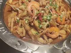 -胖哥俩肉蟹煲(石家庄长安万达店)