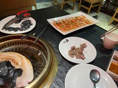 -嘿嘟嘟·肋条烧肉放题(爱融荟城店)