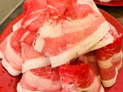 羊肉片-洞庭洲·防空洞火锅·烧烤·铜锅涮肉(新百广场店)