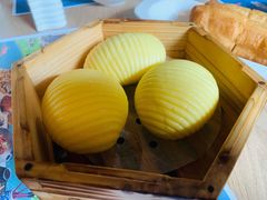 流沙包-麒麟中餐厅·经典粤菜·地道菜式老字号(广州长隆酒店)