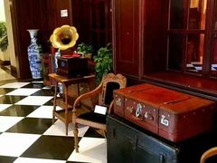 -邓丽君音乐主题餐厅