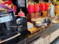 -唐拉雅秀酒店-西锦汇空中BBQ·思创餐厅