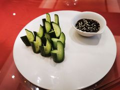 黄瓜蘸酱-紫东阁酒楼·中餐厅(东方广场假日酒店)