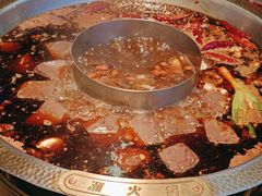 -潮火锅·麻辣牛肉火锅(观音桥方圆·LIVE店)