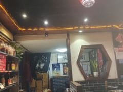 -宽板凳老灶火锅(簋街店)