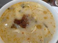 -郑享吃烧烤烩面(红专路店)