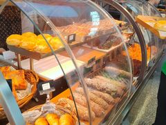 -巴黎优朵烘焙馆(菱角湖壹号店)