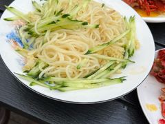 -霸气大叔干锅鸭头·龙虾烧烤·川菜·赛事直播(三里屯店)