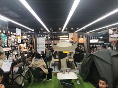 -迪卡侬(西三旗店)