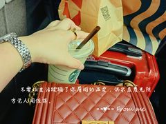 -星巴克(杭州东站东到达店)
