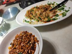 -味上湘菜馆(岳麓山店)
