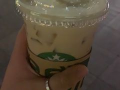 -星巴克臻选(宁波北仑银泰城店)