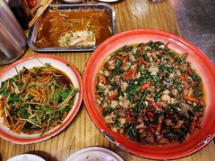 -兔槽江湖菜·重庆璧山兔(水围店)