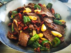 辣炒牛肉-与你有缘川菜馆(延大公寓店)