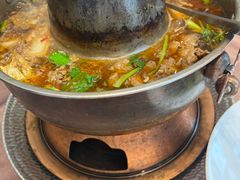-香山湖家家宴(中山陵店)