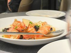 -HOMES上海本帮菜(襄阳公园店)