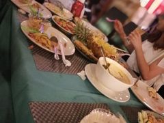 -Pakwan Restaurant & Bar