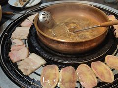 -阿山卓·野生菌火锅·纳西火塘烤肉