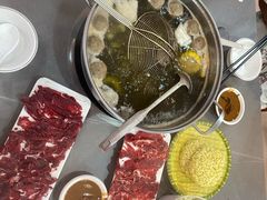 -官塘陈记鱼生·潮汕砂锅粥·牛肉火锅(潮枫路总店)