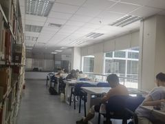 -南山图书馆(常兴路店)