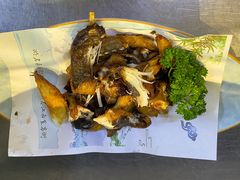 -鱼和肉海鲜大排档(林江名城店)