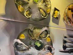 吉拉多2号生蚝-Kathleen's Waitan 凯圣琳江景西餐厅(外滩店)