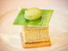 -圣丰索菲特·2 On 988 Café 自助餐厅