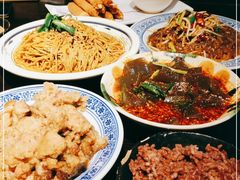 -蓝田九大碗民俗食府(蓝田店)