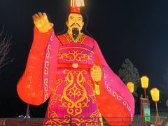 -淄博花灯齐彩城
