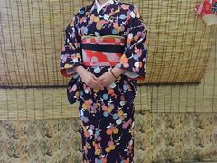 -东京都浅草樱花和服租赁店