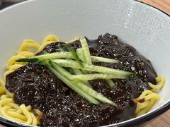招牌炸酱面-喜来苑