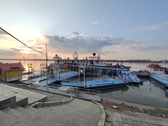 -人民防洪胜利纪念塔