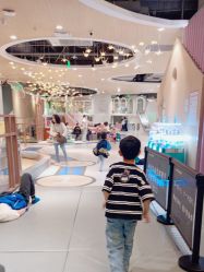 -meland club亲子乐园(石家庄万象城店)