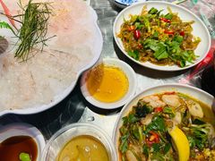 -官塘鱻鱻鱼生·潮汕生腌·砂锅粥(西马路总店)