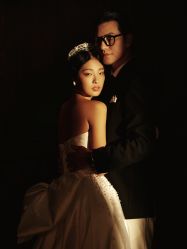 -雪中彩影婚纱摄影·微光艺术中心