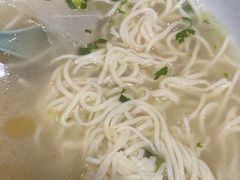 -东大桥小国抻面烧烤(长通路店)
