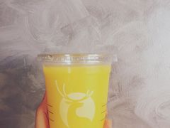 百香芒果瑞纳冰-luckin coffee瑞幸咖啡(绿地凤起店)