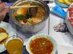 -名都晓荷塘主题火锅(春光路店)
