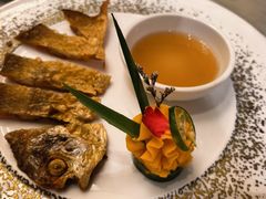 -浅深(世茂滨江精品店)